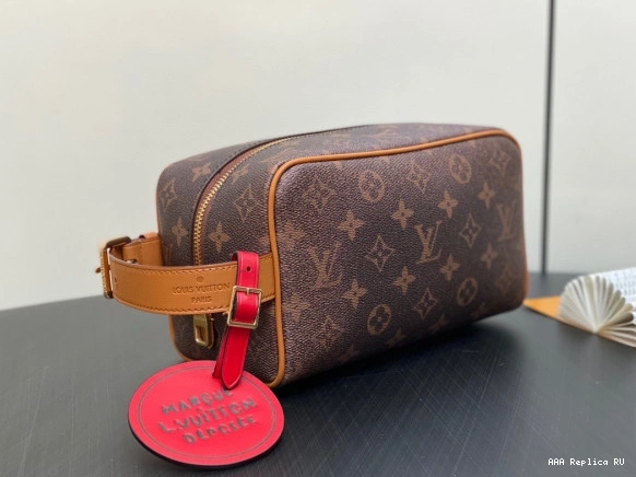 Aaa replica bags LOUIS bag-23*13*12CM DOPP LOCKER KIT VUITTON 0822